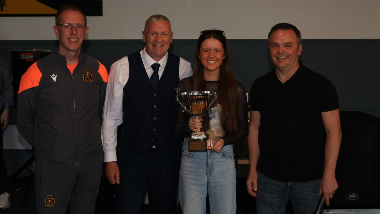 Eva McInnes Dumbarton FC Women Player of the Year