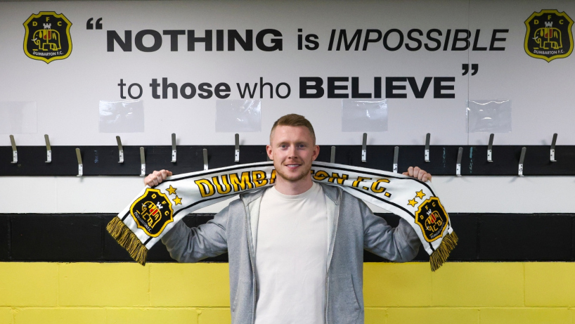 Deryn Lang signs for Dumbarton in May 2026
